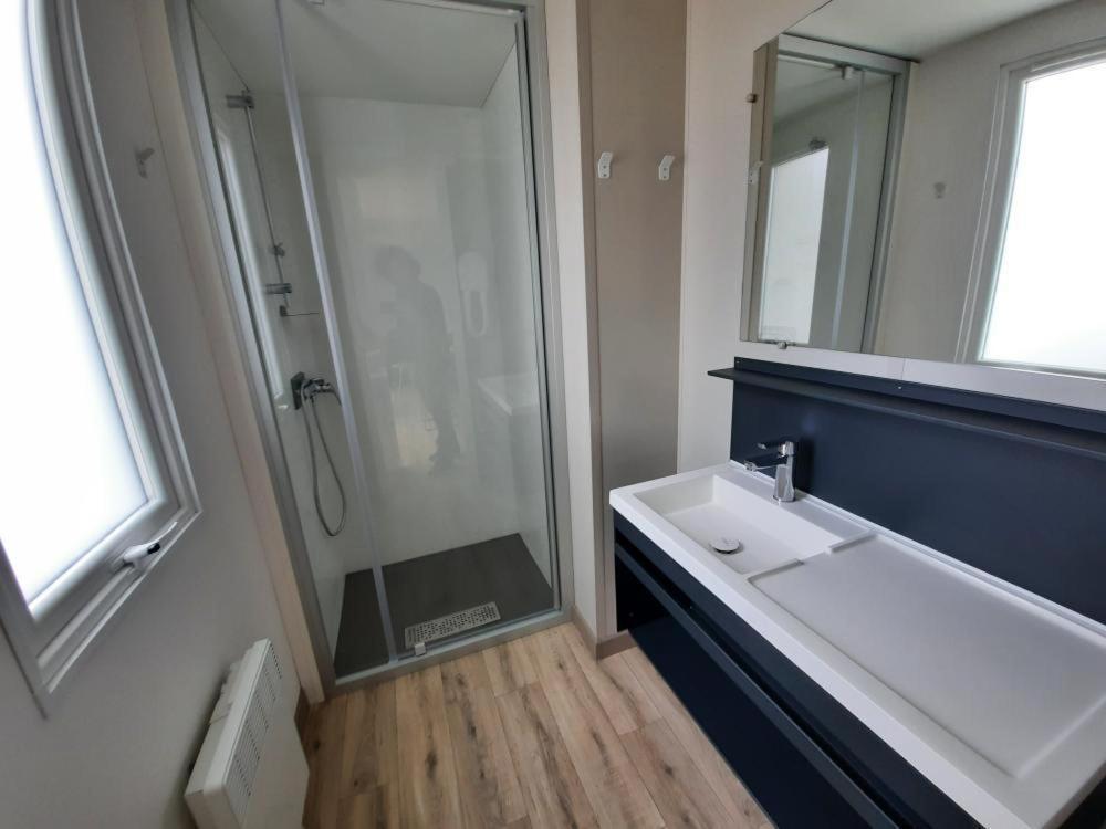 Mobil Home Tout Confort Saint-Hilaire-de-Riez Exterior foto